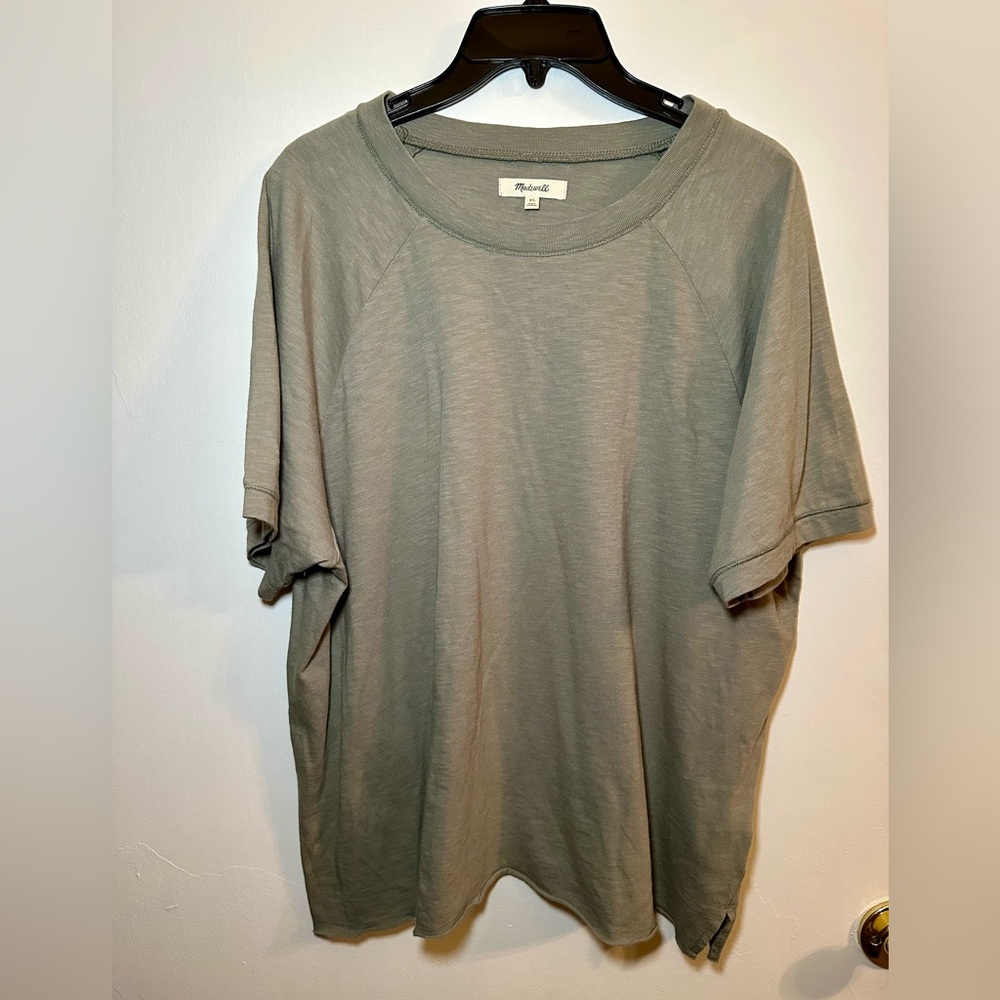 NWT Madewell gray-ish green relaxed raw hem short sleeve top XL